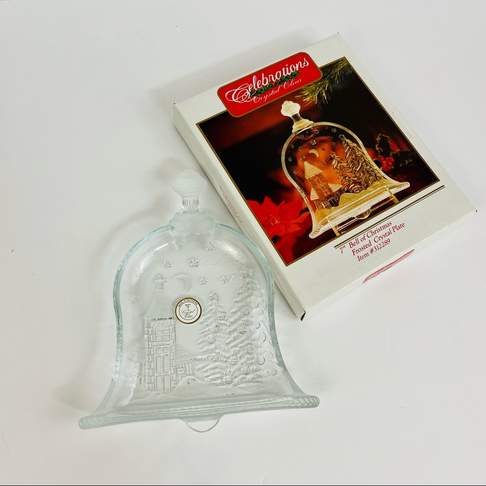 Celebrations Crystal Clear 7" Bell of Christmas Frosted Crystal Plate #312289